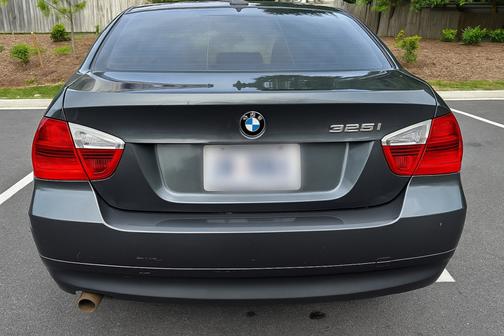 2006 BMW 325 i