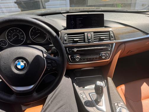 Black 2012 BMW 328 i