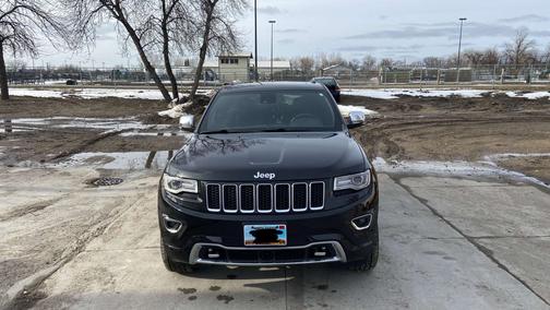 Photo 1 of 16 of 2014 Jeep Grand Cherokee Overland