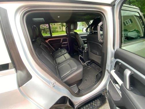 Gray 2024 Land Rover Defender 110 P400 X-Dynamic SE
