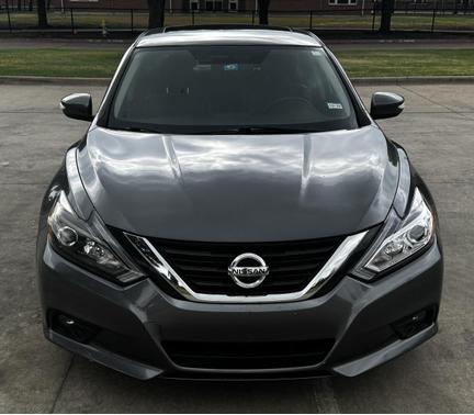 Gray 2016 Nissan Altima 3.5 SL