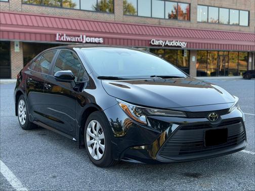 Black 2023 Toyota Corolla LE