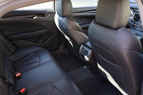 2018 Buick LaCrosse Essence