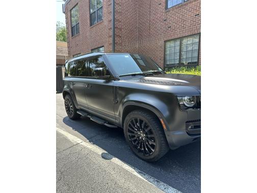 2021 Land Rover Defender SE