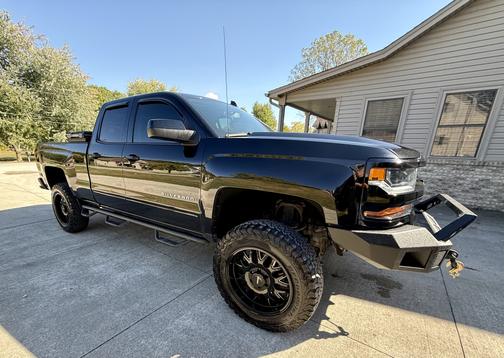 2019 Chevrolet Silverado 1500 LD 2LT