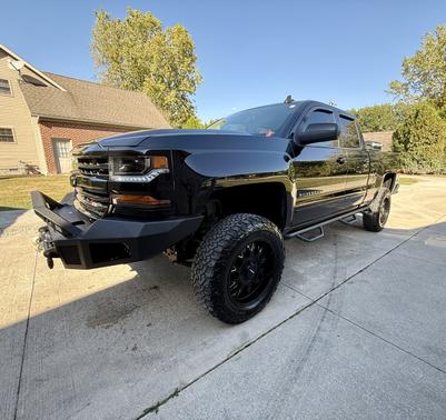 2019 Chevrolet Silverado 1500 LD 2LT