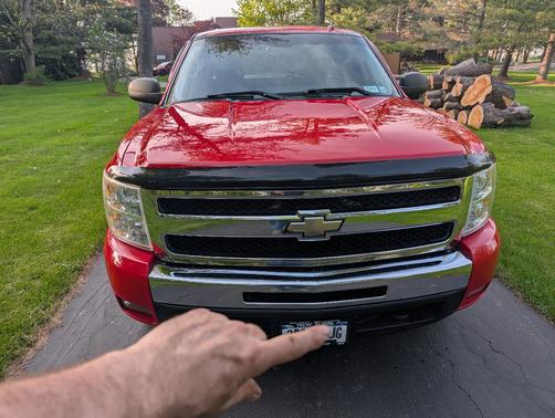 Red 2011 Chevrolet Silverado 1500 LT