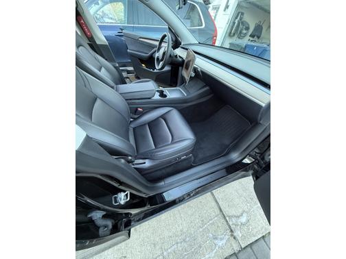 Black 2023 Tesla Model Y Long Range