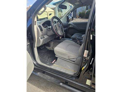 2013 Nissan Frontier SV