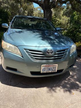 Blue 2009 Toyota Camry LE