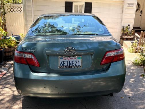 Blue 2009 Toyota Camry LE