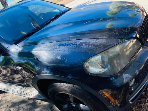 Blue 2009 BMW X5 xDrive30i