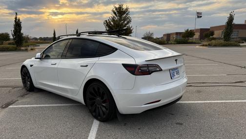 2022 Tesla Model 3 Performance