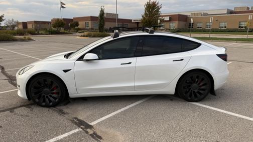 2022 Tesla Model 3 Performance