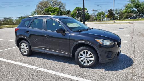 Photo 2 of 17 of 2013 Mazda CX-5 Sport