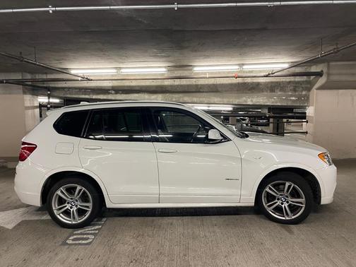 White 2013 BMW X3 xDrive28i