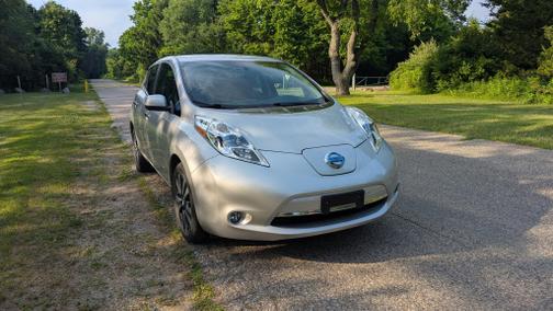 2016 Nissan Leaf SL
