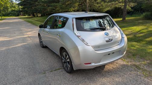 2016 Nissan Leaf SL