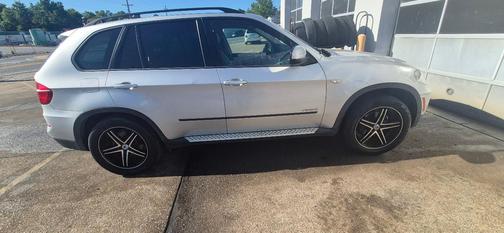 Silver 2011 BMW X5 xDrive35i