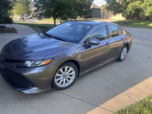 2019 Toyota Camry LE