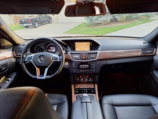 Black 2013 Mercedes-Benz E-Class E 350 4MATIC