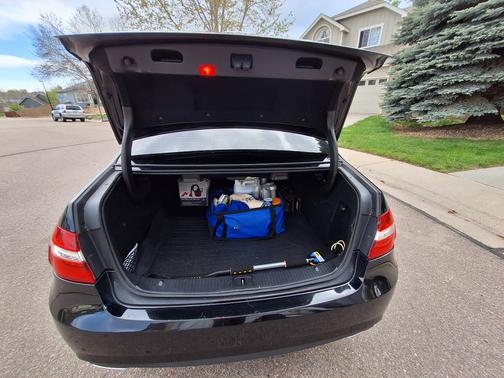 Black 2013 Mercedes-Benz E-Class E 350 4MATIC