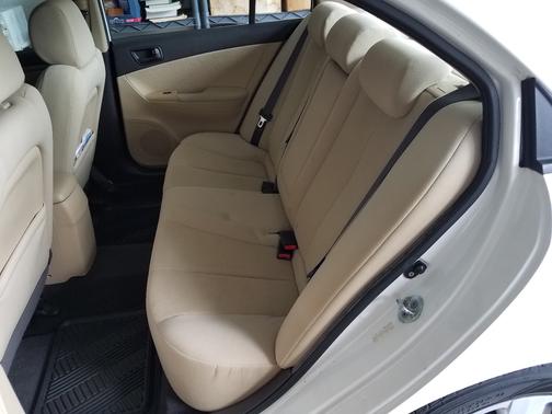 2010 Hyundai SONATA GLS