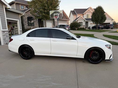 White 2017 Mercedes-Benz E-Class E 300 4MATIC