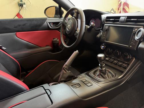 2024 Toyota GR86 TRUENO Edition