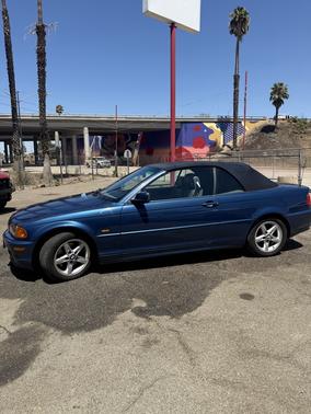 2002 BMW 325 Cic
