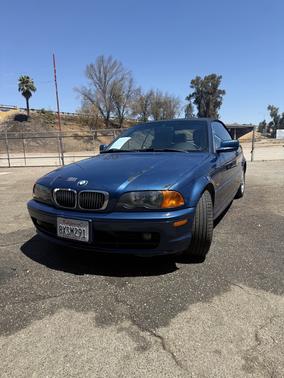 2002 BMW 325 Cic