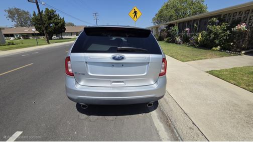 2011 Ford Edge SE