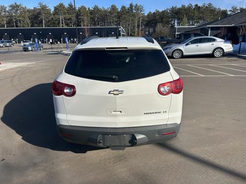 2012 Chevrolet Traverse LS