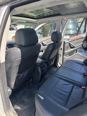 2005 BMW X5 3.0i