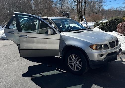 2005 BMW X5 3.0i