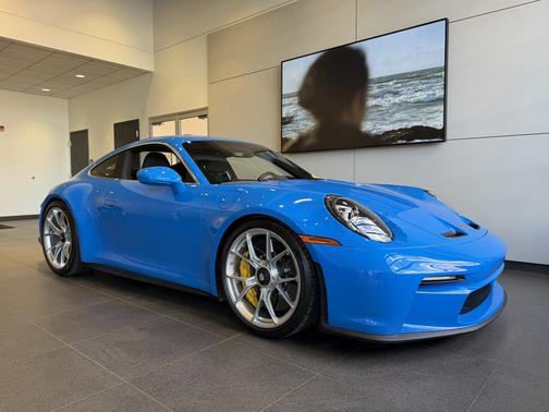 2022 Porsche 911 911 GT3 w/Touring Package