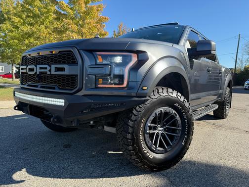 2020 Ford F-150 Raptor