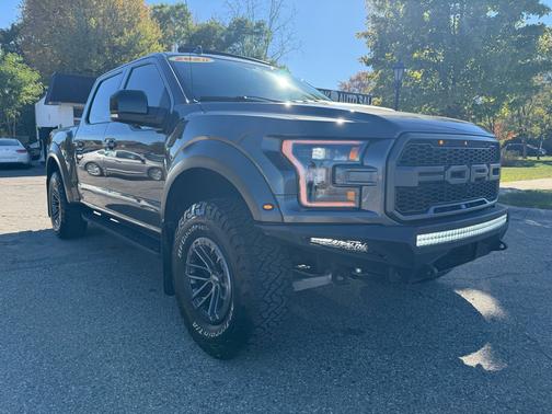 2020 Ford F-150 Raptor