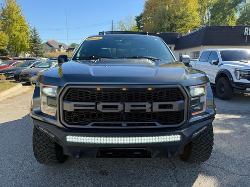 2020 Ford F-150 Raptor