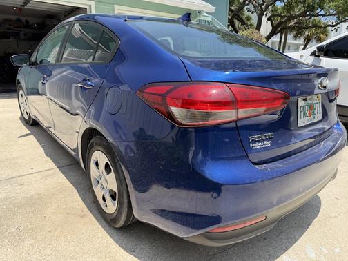 Blue 2017 Kia Forte LX