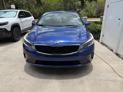 Blue 2017 Kia Forte LX