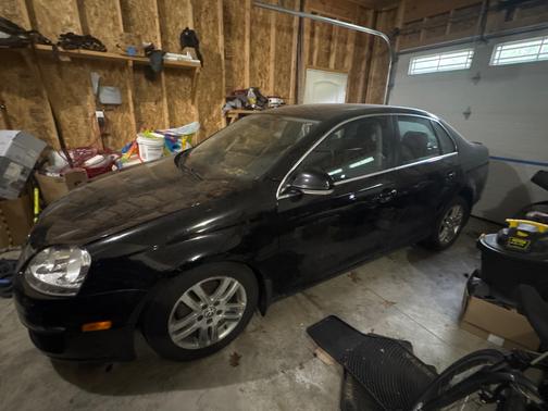 Black 2010 Volkswagen Jetta TDI