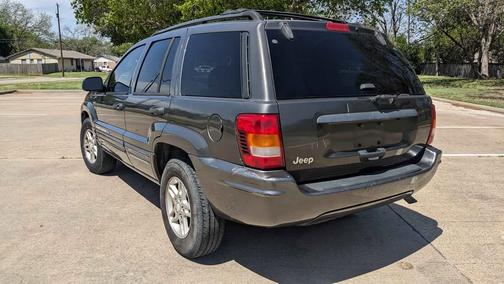 2004 Jeep Grand Cherokee Laredo