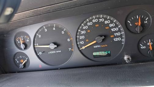 2004 Jeep Grand Cherokee Laredo