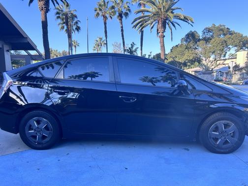 2010 Toyota Prius IV