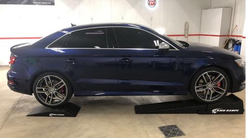 Photo 4 of 16 of 2017 Audi S3 2.0T Premium Plus