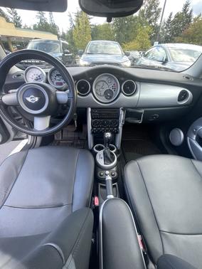 2006 MINI Cooper Base