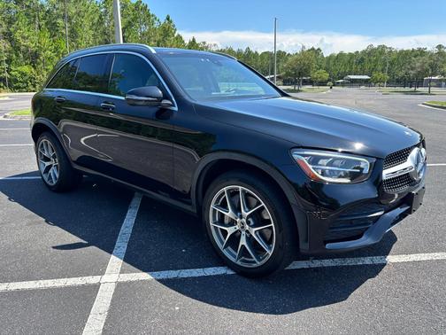 Black 2020 Mercedes-Benz GLC 300 4MATIC