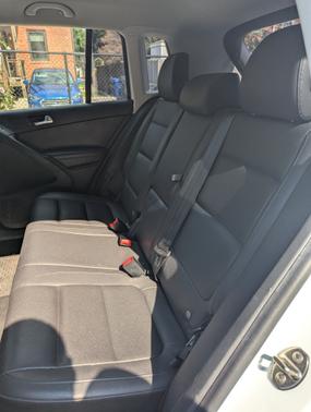2016 Volkswagen Tiguan R-Line