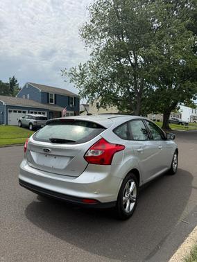 Silver 2012 Ford Focus SE